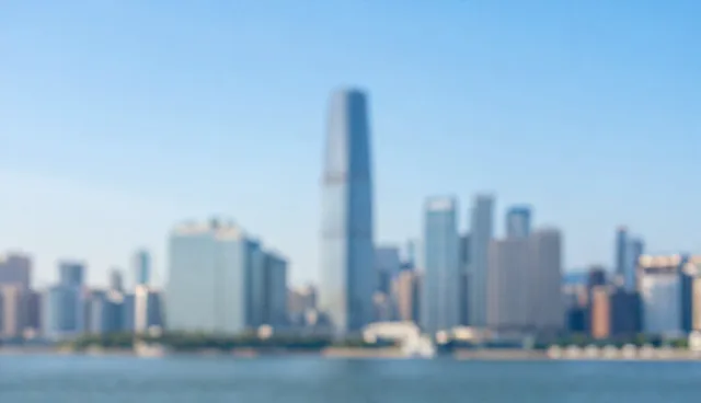 如何实现系统运维中的技术适配难题？